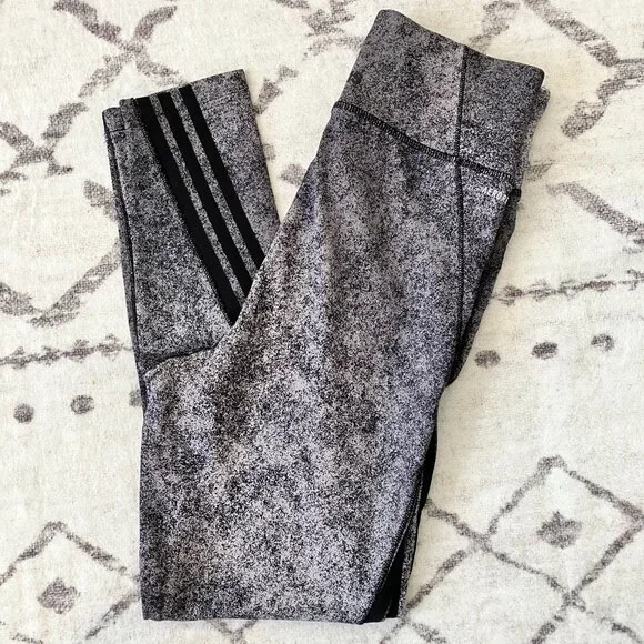 Adidas | NWT Feel Brilliant High Rise Gray Leggings - Picture 12 of 14